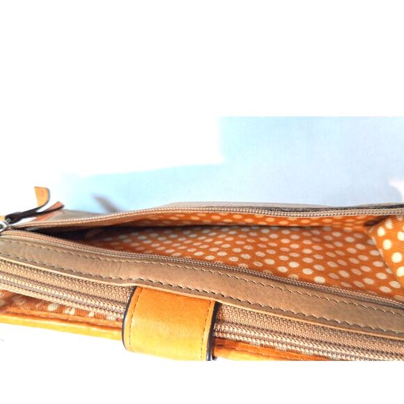 Fossil Womens Orange Leather Flower Snap Wallet - Picture 10 of 13